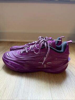 Way of Wade 808 5 Ultra V2 Lavender Basketball Shoes Sz US 7.5 Very good cond